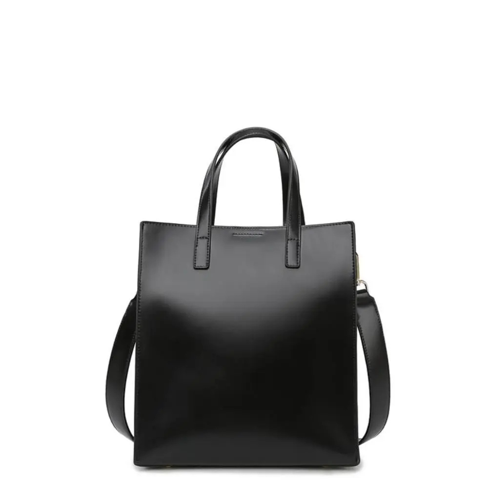 Elegante Strukturierte Tote